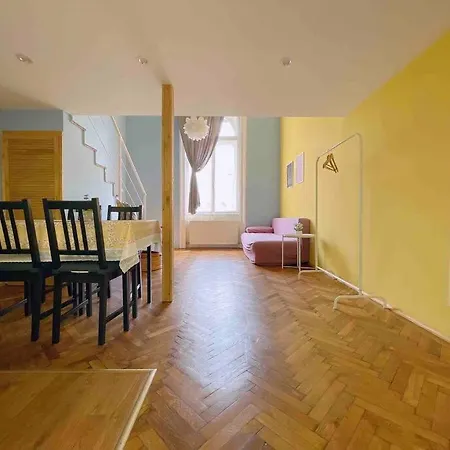 B Downtown Modern Daire Budapeşte