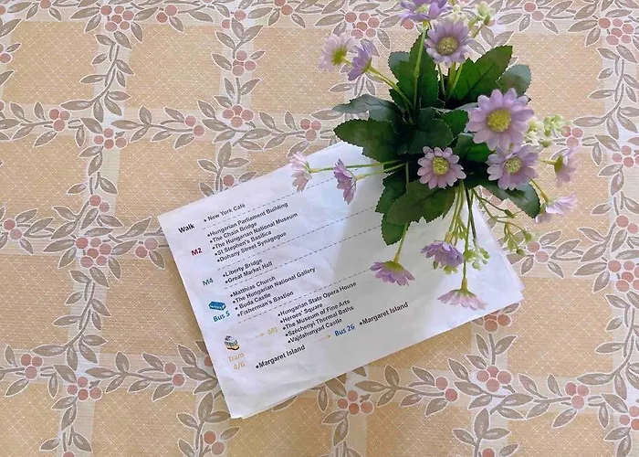 B Downtown Modern * Budapesta