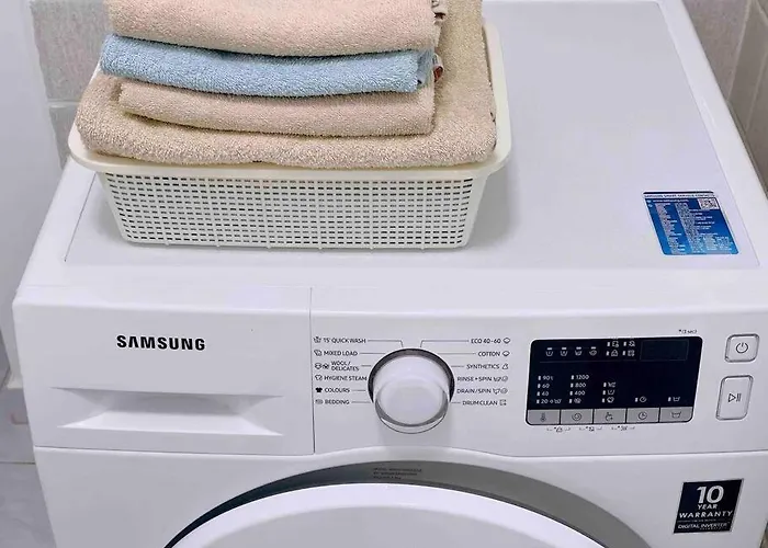 B Downtown Modern Apartament *